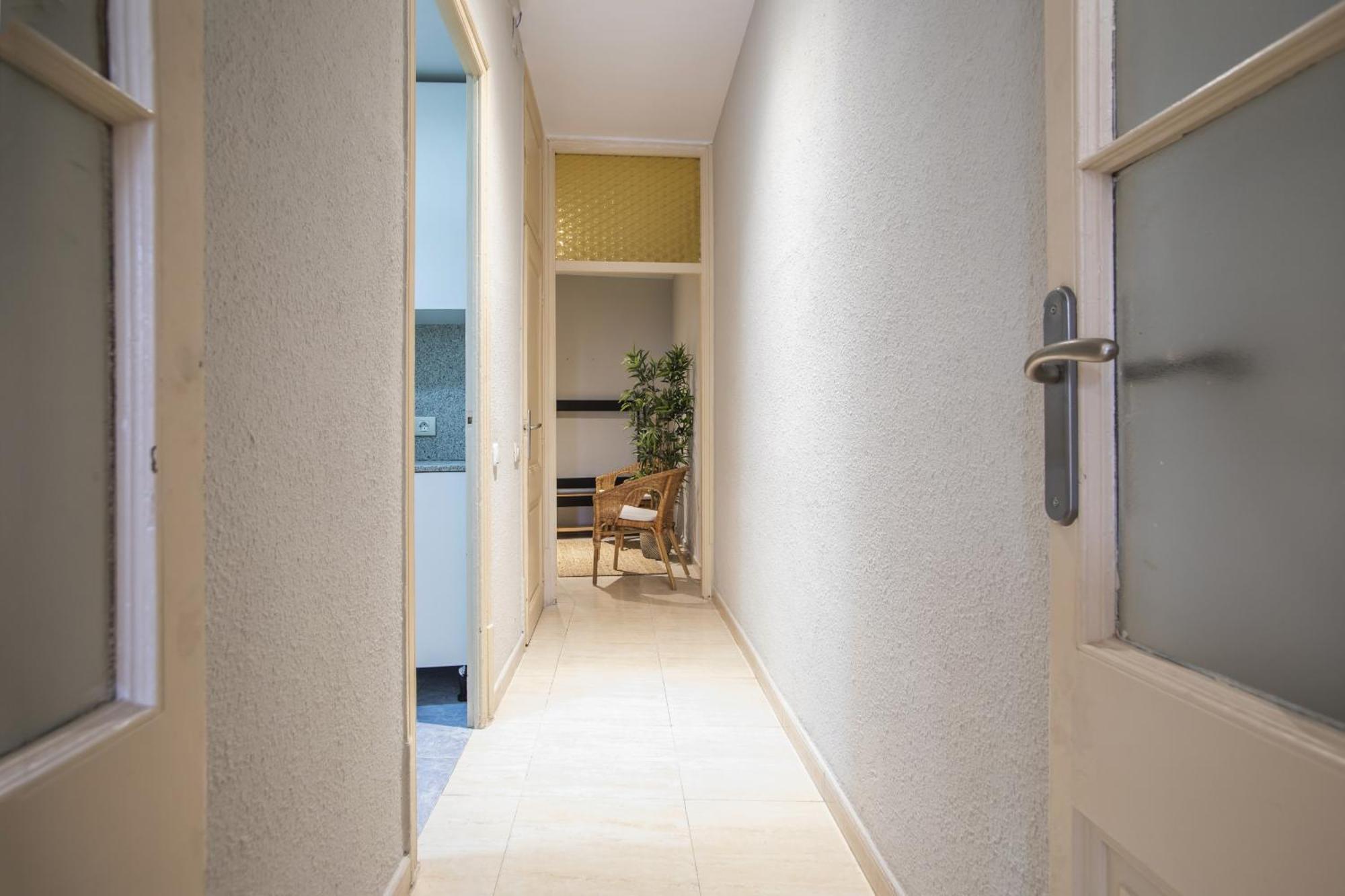 Apartment 22man1017- Cute In Sant Antoni Barcelona