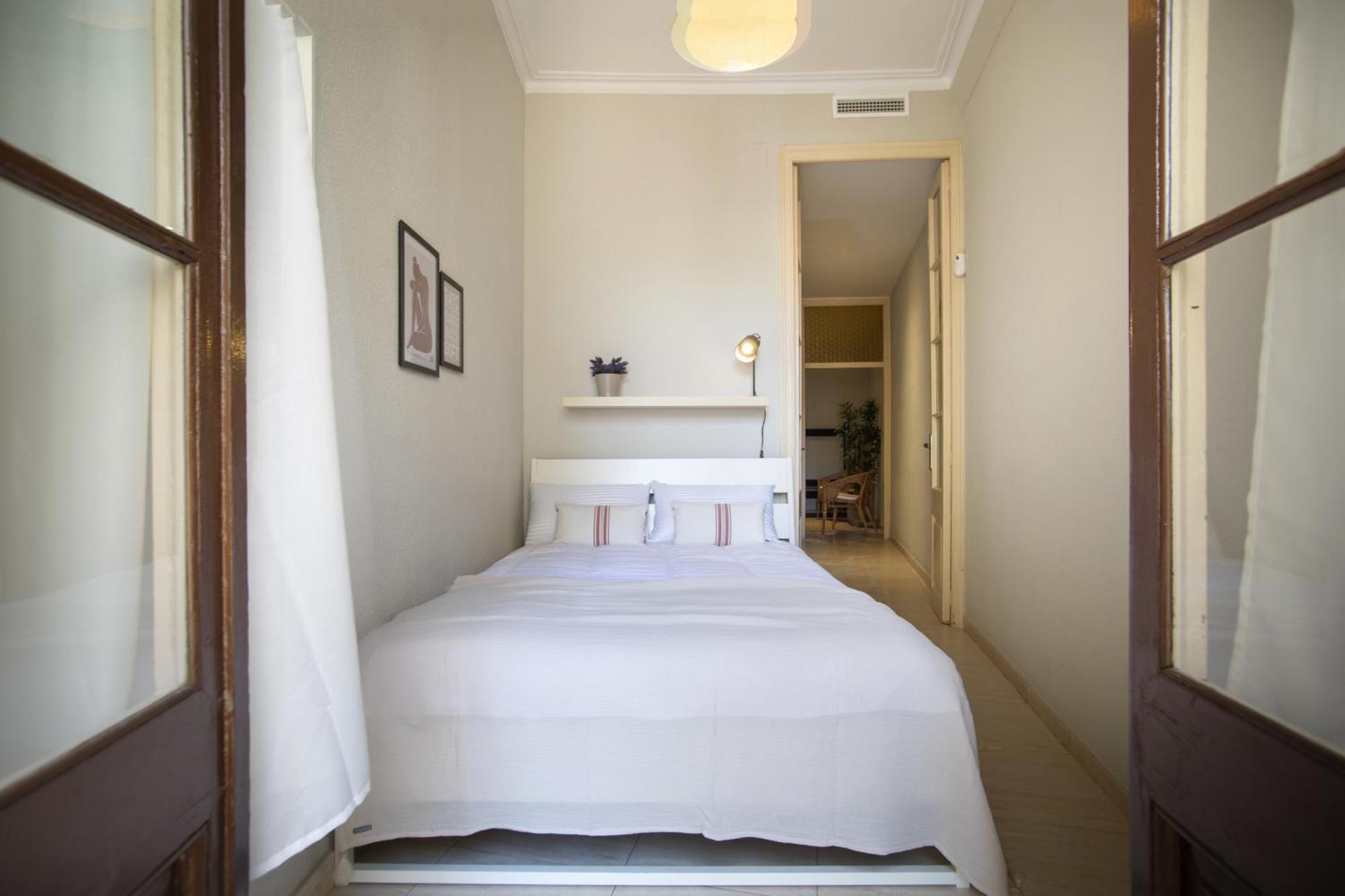 22man1017- Cute In Sant Antoni Apartament Barcelona